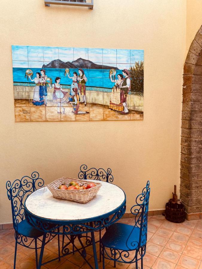 Resort Ferrara Villa Multa Quies Massa Lubrense Exteriér fotografie