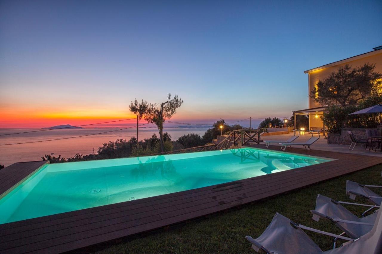 Resort Ferrara Villa Multa Quies Massa Lubrense Exteriér fotografie